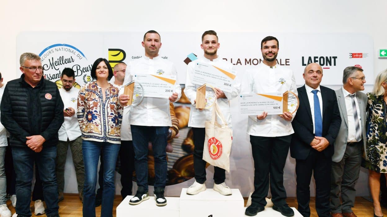Concours National du Meilleur Croissant au Beurre 2025 photo souvenir podium